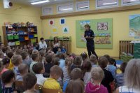 Zdjęcia ze spotkań z dziećmi z przedszkola oraz szkół w Piekarach Śląskich.